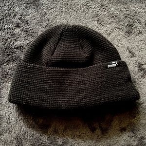 PUMA Knitted Beanie [ black ]